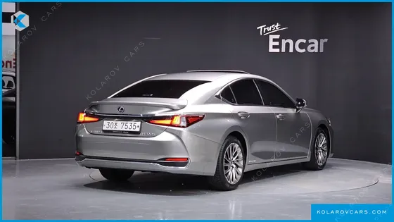 LEXUS ES EXECUTIVE