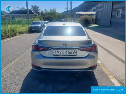 LEXUS ES EXECUTIVE
