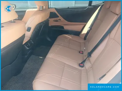 LEXUS ES EXECUTIVE