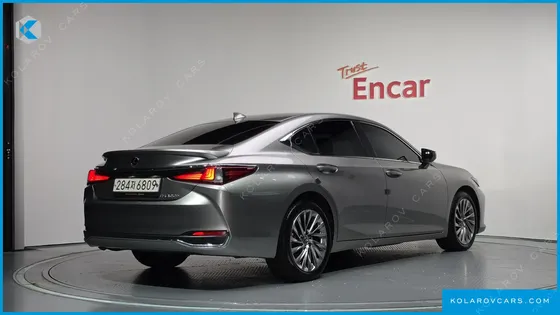 LEXUS ES LUXURY PLUS