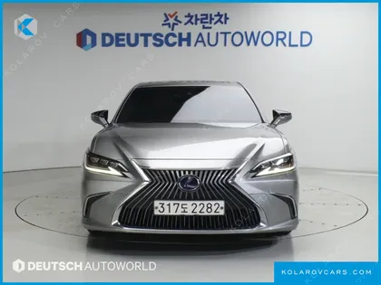 LEXUS ES EXECUTIVE