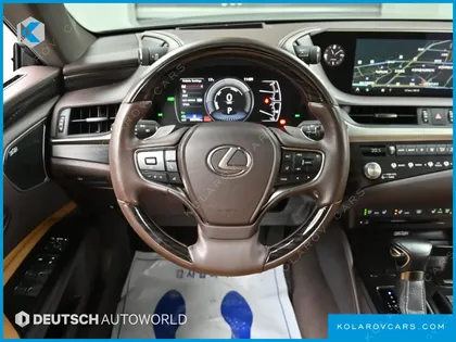 LEXUS ES EXECUTIVE