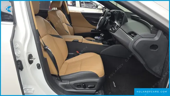 LEXUS ES EXECUTIVE