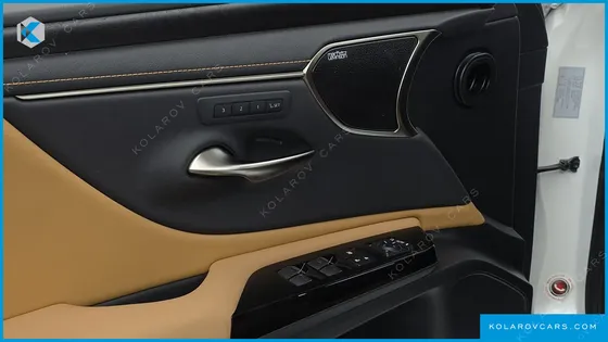 LEXUS ES EXECUTIVE