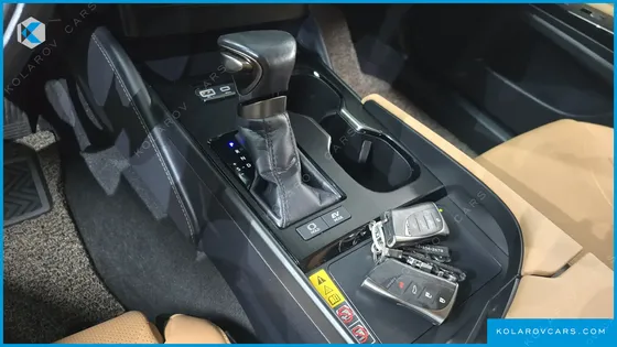 LEXUS ES EXECUTIVE