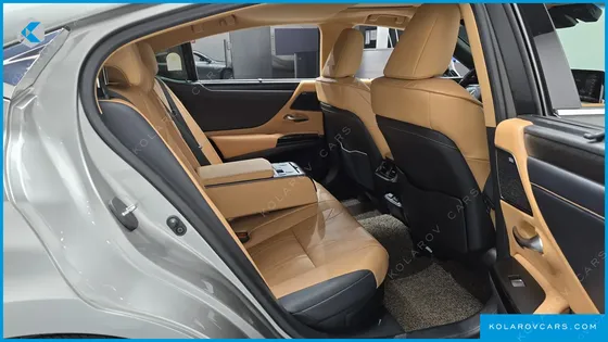 LEXUS ES EXECUTIVE