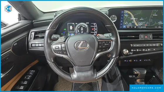 LEXUS ES EXECUTIVE