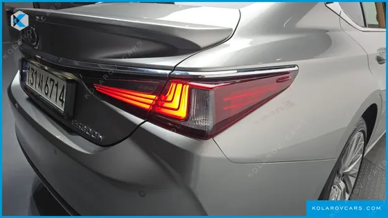 LEXUS ES EXECUTIVE