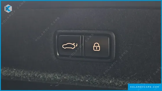 GENESIS EQ900 3.8 GDI AWD