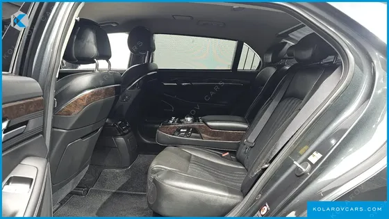 GENESIS EQ900 3.8 GDI AWD