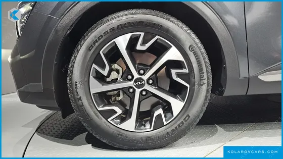KIA SPORTAGE NOBLELESS GRAVITY 2WD