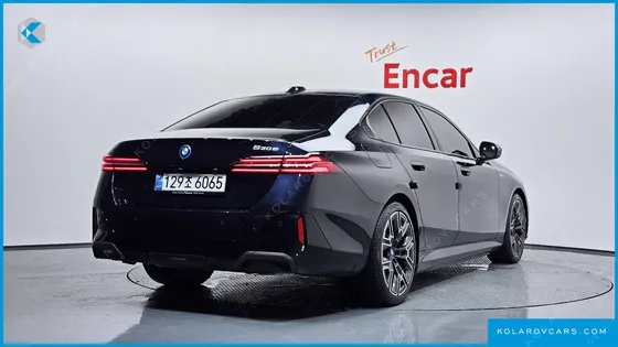 BMW 5 SERIES 530E M SPORT