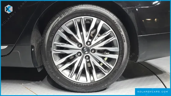 KIA K7 3.0 LPI PRESTIGE(RENTED)