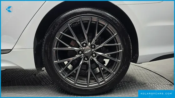 GENESIS G80 3.3 GDI AWD