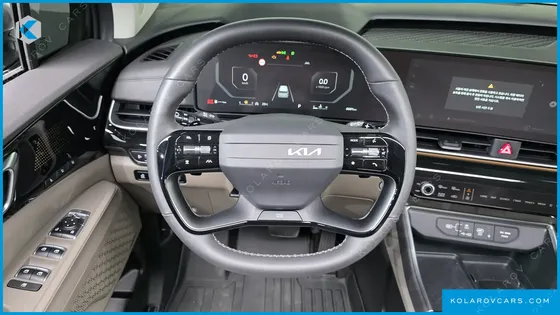 KIA CARNIVAL DIESEL 9-SEATER GRAVITY