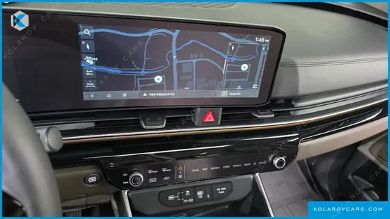 KIA CARNIVAL DIESEL 9-SEATER GRAVITY