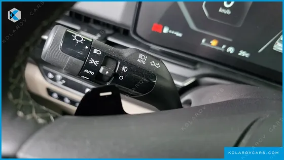 KIA CARNIVAL DIESEL 9-SEATER GRAVITY