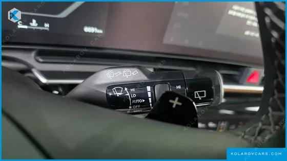 KIA CARNIVAL DIESEL 9-SEATER GRAVITY