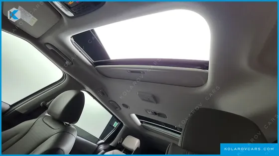 KIA CARNIVAL DIESEL 9-SEATER GRAVITY