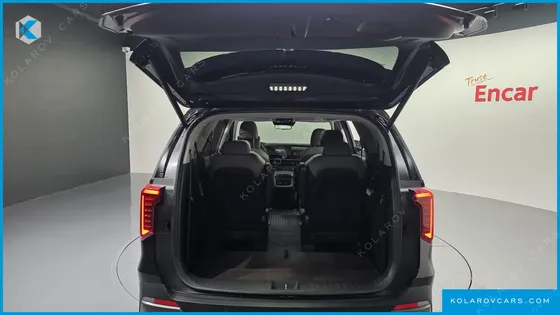 KIA CARNIVAL DIESEL 9-SEATER GRAVITY