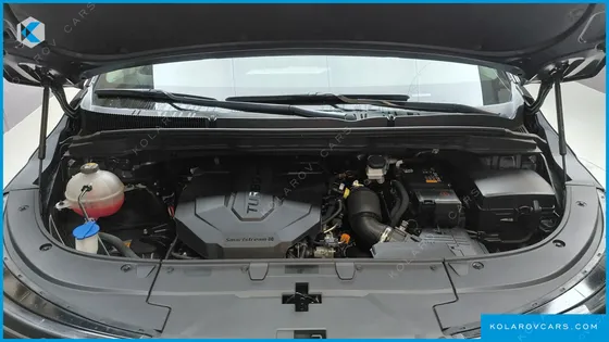 KIA CARNIVAL DIESEL 9-SEATER SIGNATURE