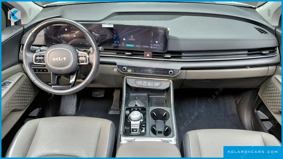 KIA CARNIVAL DIESEL 9-SEATER NOBLESSE