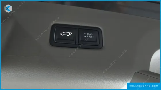 KIA CARNIVAL GASOLINE 9-SEATER GRAVITY