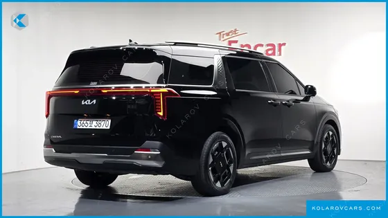 KIA CARNIVAL GASOLINE 9-SEATER NOBLESSE