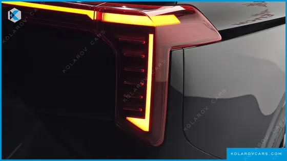 KIA CARNIVAL GASOLINE 9-SEATER NOBLESSE