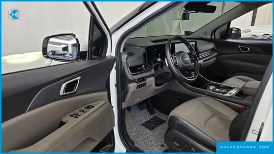 KIA CARNIVAL GASOLINE 9-SEATER NOBLESSE