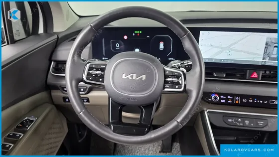 KIA CARNIVAL GASOLINE 9-SEATER NOBLESSE