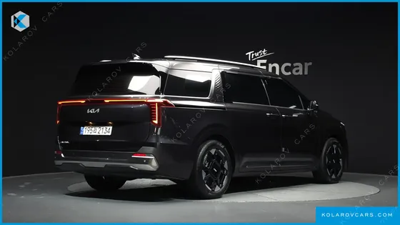 KIA CARNIVAL GASOLINE 7-SEATER SIGNATURE