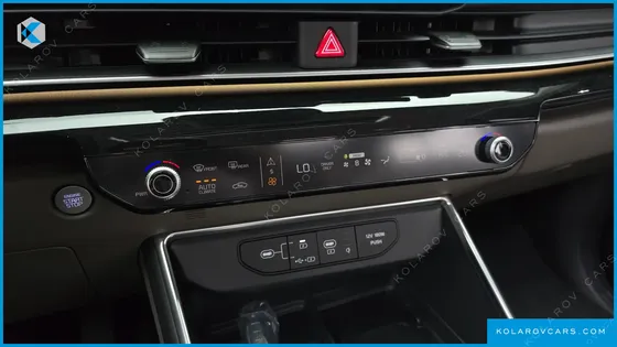 KIA CARNIVAL HEV 9SEATER GRAVITY