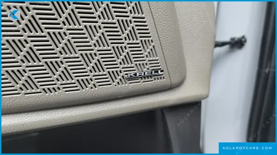 KIA CARNIVAL HEV 9SEATER GRAVITY
