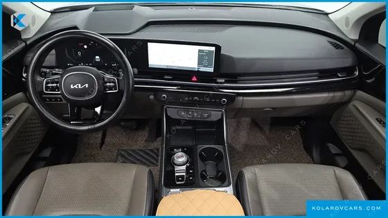 KIA CARNIVAL DIESEL 9-SEATER SIGNATURE