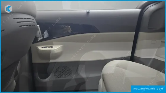 KIA CARNIVAL DIESEL 7-SEATER GRAVITY