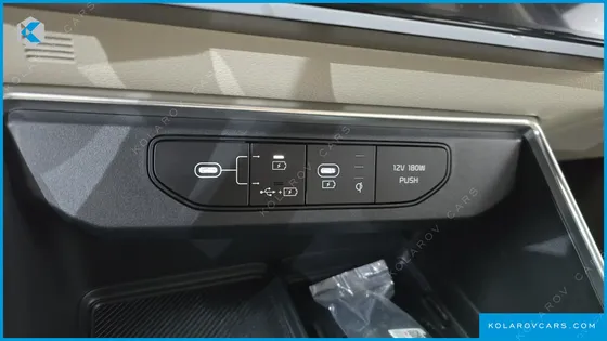 KIA CARNIVAL DIESEL 7-SEATER GRAVITY