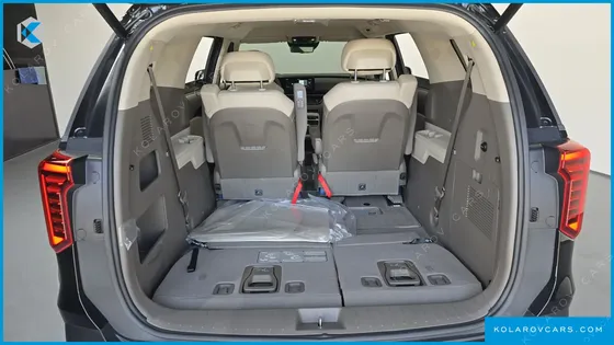KIA CARNIVAL DIESEL 7-SEATER GRAVITY