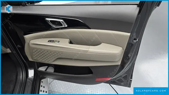 KIA CARNIVAL HEV 7SEATER GRAVITY