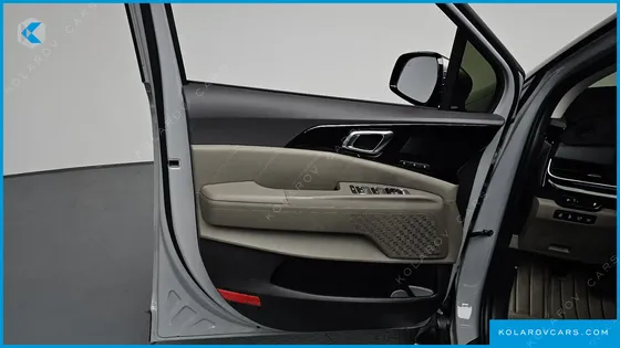 KIA CARNIVAL HEV 7SEATER GRAVITY