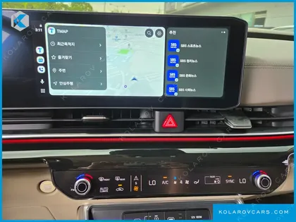 KIA CARNIVAL GASOLINE 9-SEATER HI LIMOUSINE