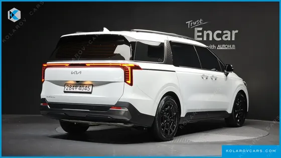 KIA CARNIVAL DIESEL 9-SEATER GRAVITY