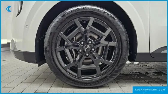 KIA CARNIVAL DIESEL 9-SEATER GRAVITY
