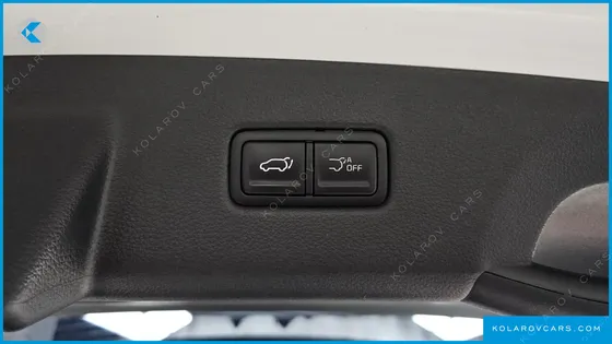 KIA CARNIVAL DIESEL 9-SEATER GRAVITY