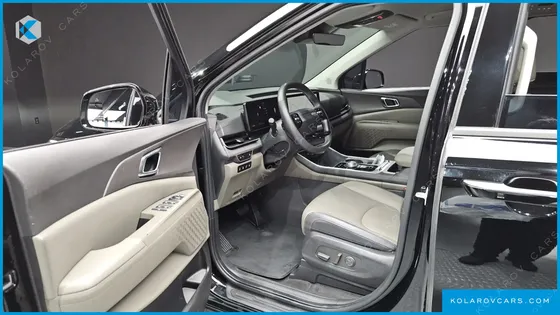 KIA CARNIVAL DIESEL 9-SEATER NOBLESSE