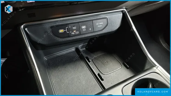 KIA CARNIVAL DIESEL 9-SEATER NOBLESSE
