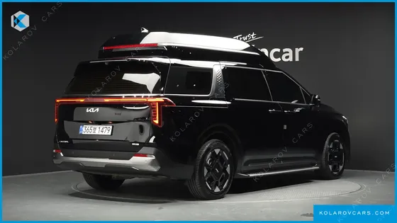 KIA CARNIVAL HEV 9-SEATER HI-LIMOUSINE