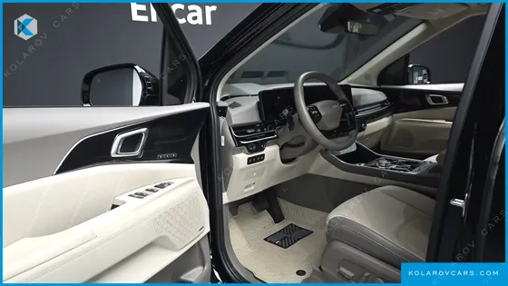 KIA CARNIVAL HEV 9-SEATER HI-LIMOUSINE