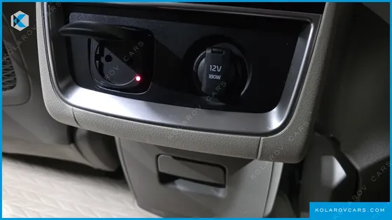 KIA CARNIVAL HEV 9-SEATER HI-LIMOUSINE