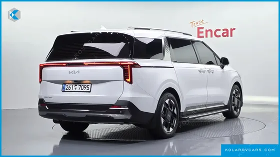 KIA CARNIVAL GASOLINE 7-SEATER NOBLESSE